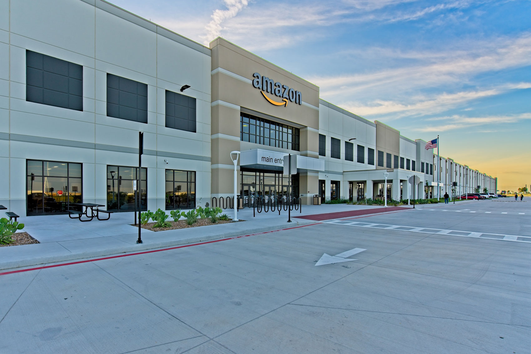 Amazon Fulfillment Center Powers Brown Architecture Amazon Fulfillment Center Powers Brown Architecture